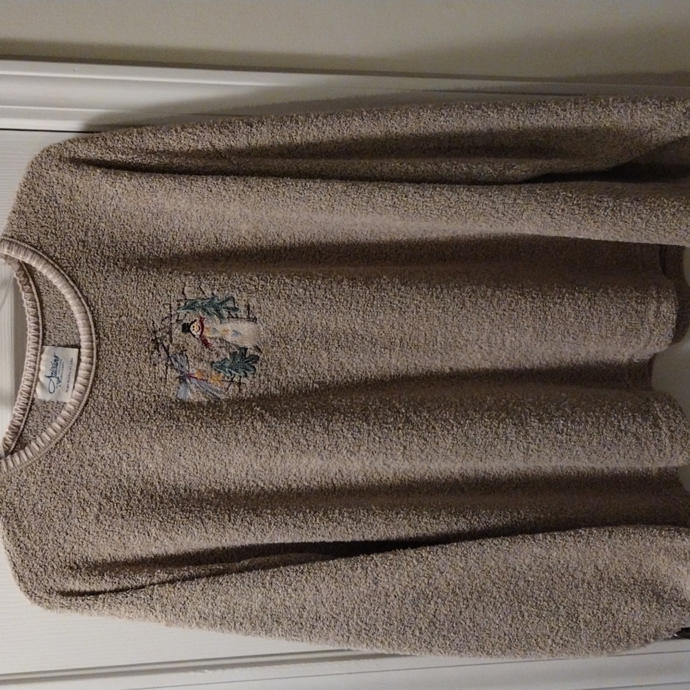 Artisans embroidered Christmas shirt